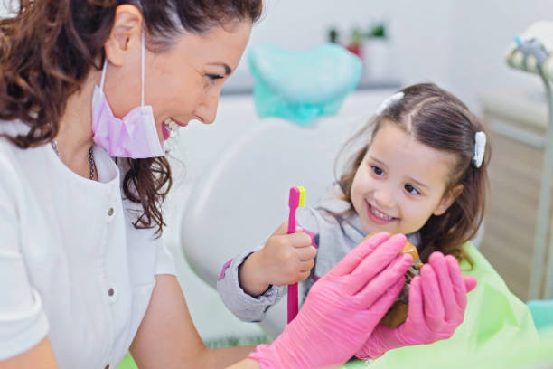 Best Teeth Whitening  in Henderson, LA